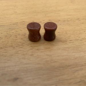 Goldstone 0g(8mm) saddle plugs